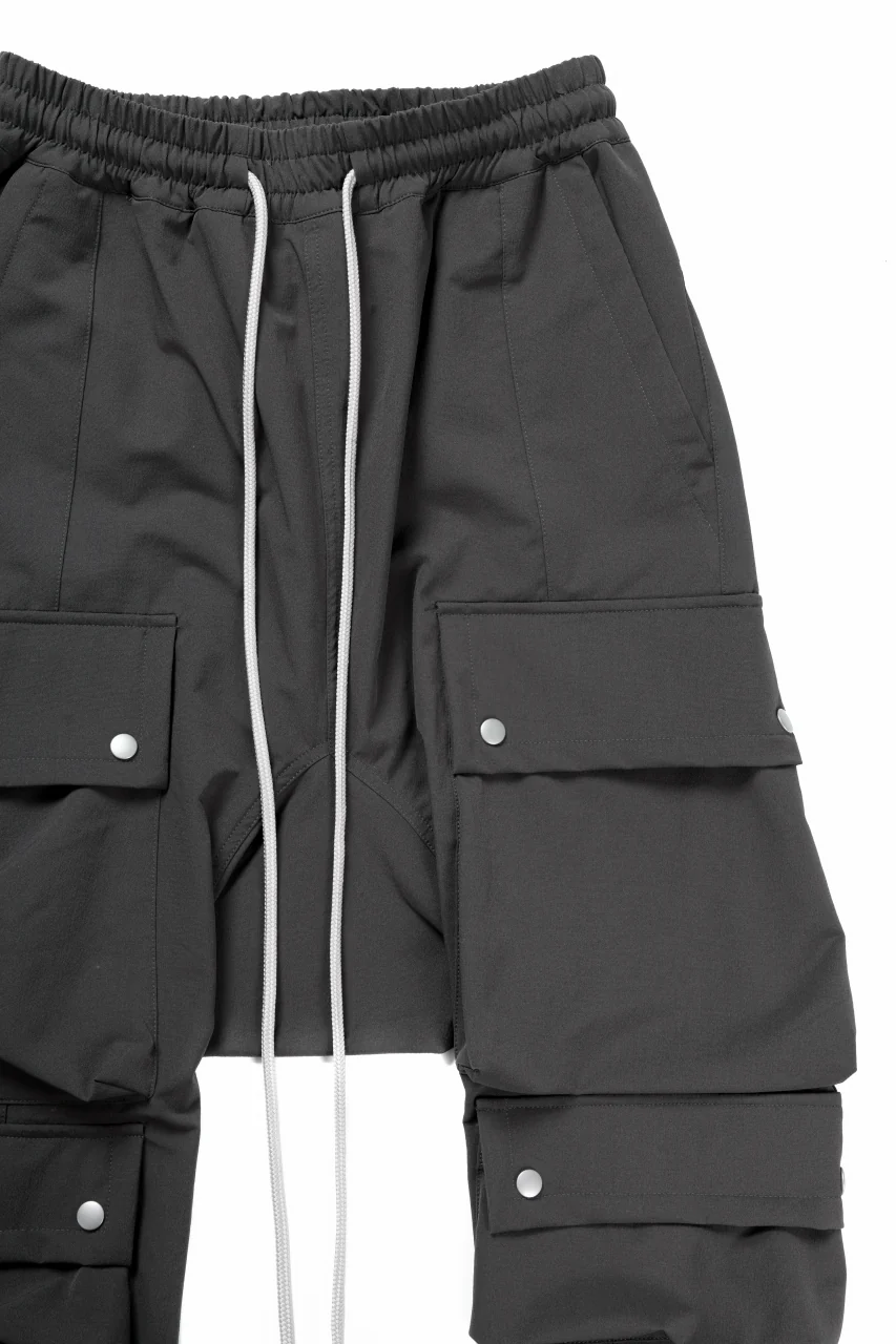 【SAMPLE SALE】A.F ARTEFACT MILITARY SARROUEL PANTS / TECH-SMOOTH (GREY) - Image 5