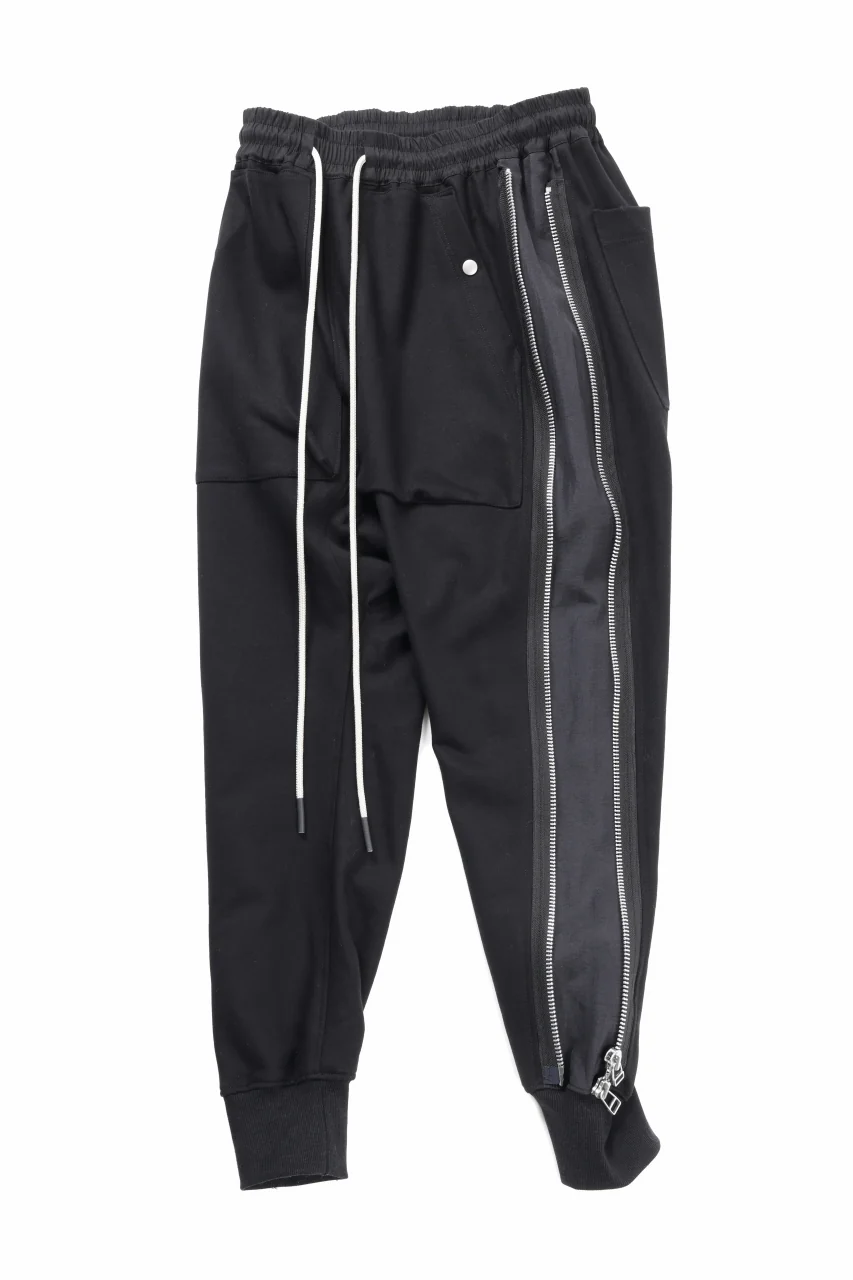 A.F ARTEFACT SIDE ZIP SARROUEL TRACK PANTS (BLACK) - Image 2