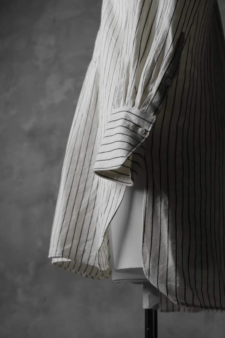 sus-sous band collar shirt / W52L48 Herringbone stripe (NATURAL×NAVY) - Image 8