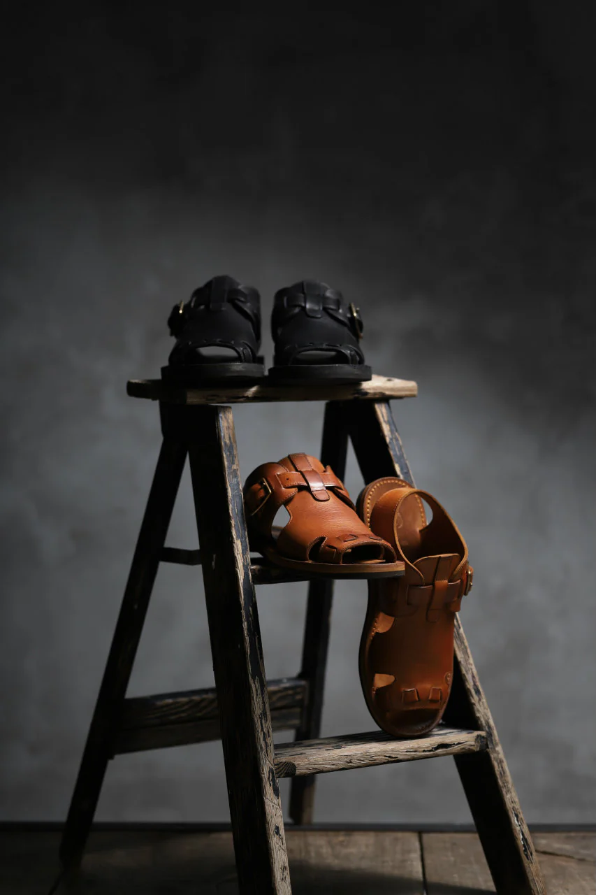 sus-sous sandal shoes / italy oiled cow leather *hand dyed (BLACK BROWN) - Image 25