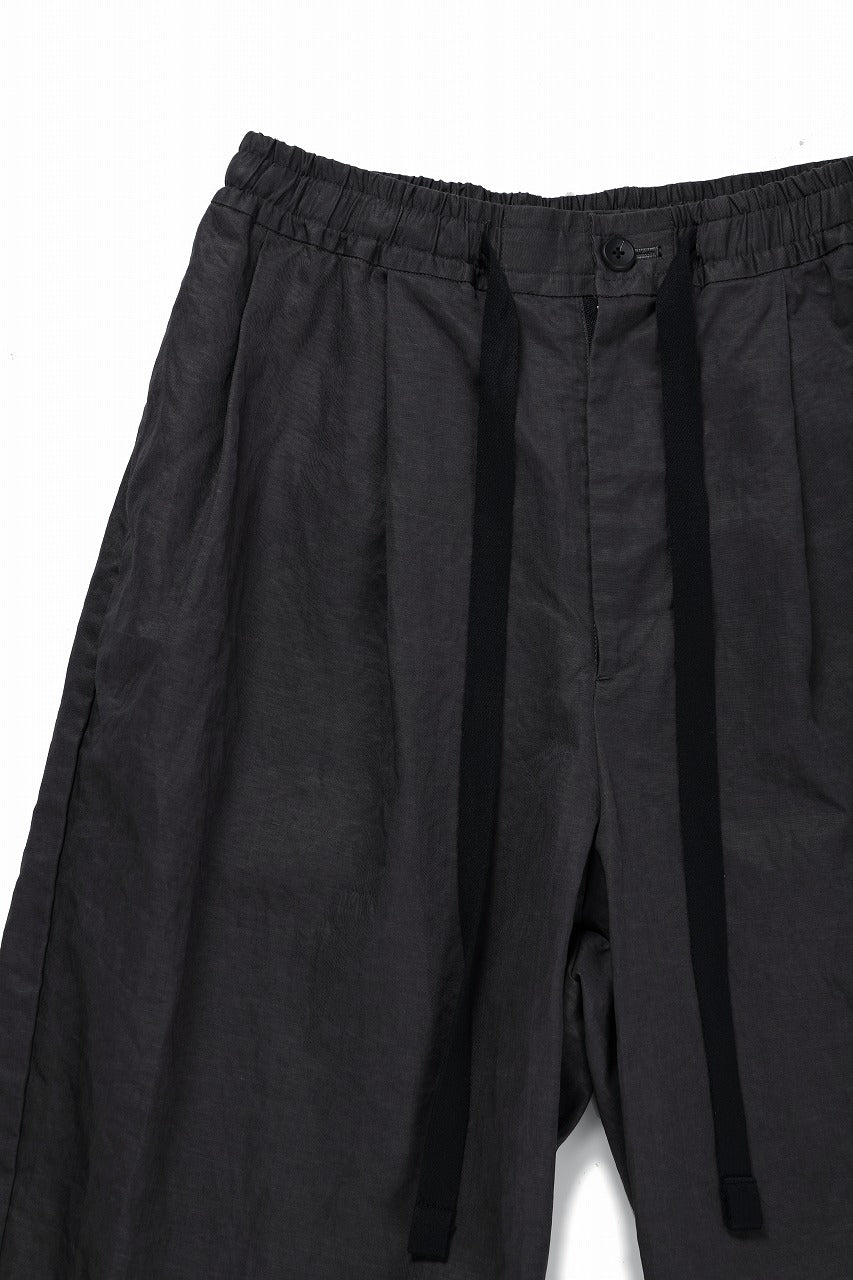 sus-sous wide shorts / cotton linen twill hard finish (CHARCOAL) - Image 5