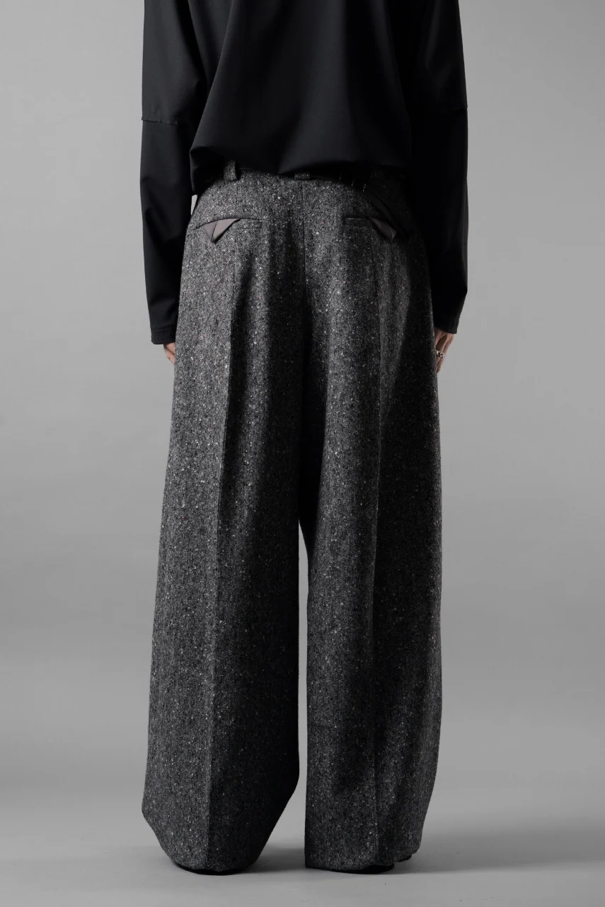 TARO HORIUCHI / th products Extra Volumed Tapered Trousers / Bishu Nep Tweed (grey) - Image 14