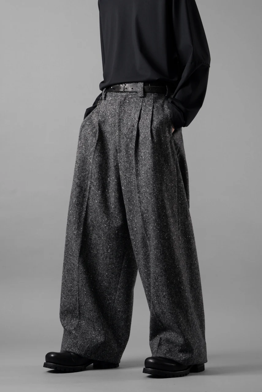 TARO HORIUCHI / th products Extra Volumed Tapered Trousers / Bishu Nep Tweed (grey) - Image 18