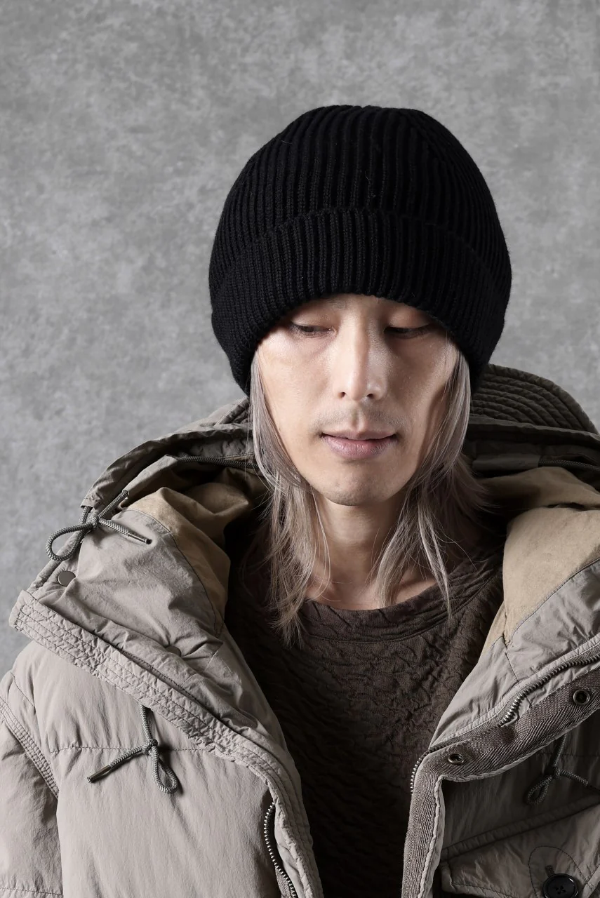 Ten c FISHERMAN RIBBED BEANIE / EXTRA FINE MERINOS WOOL (BLACK) - Image 11