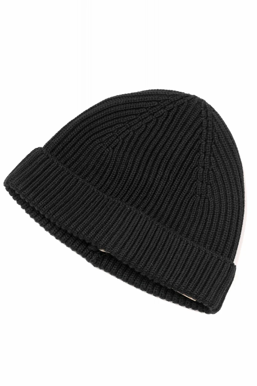 Ten c FISHERMAN RIBBED BEANIE / EXTRA FINE MERINOS WOOL (BLACK) - Image 5