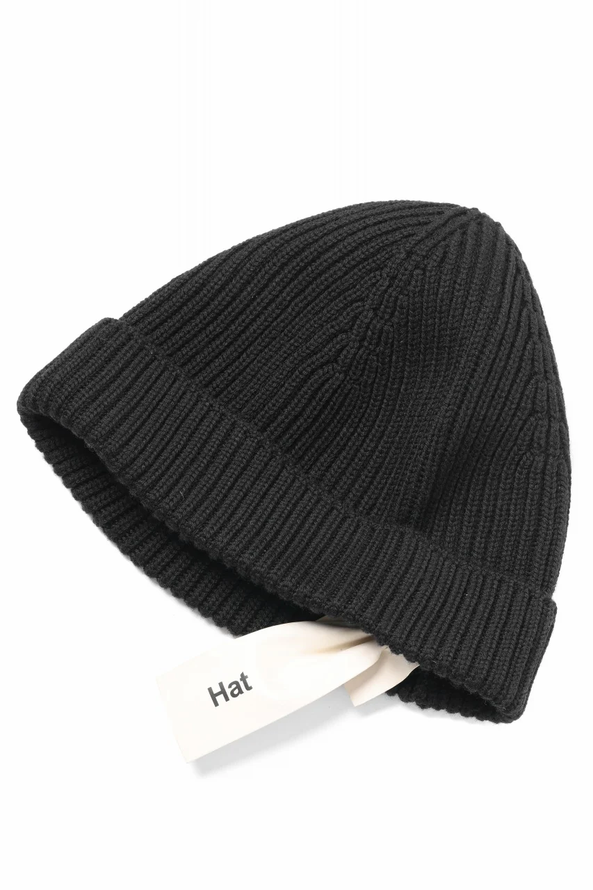 Ten c FISHERMAN RIBBED BEANIE / EXTRA FINE MERINOS WOOL (BLACK) - Image 7