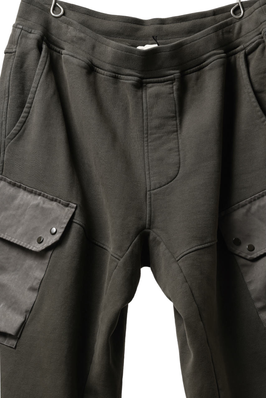 Ten c MULTI POCKET SNAP SWEAT PANTS / GARMENT DYED (DARK OLIVE) - Image 23