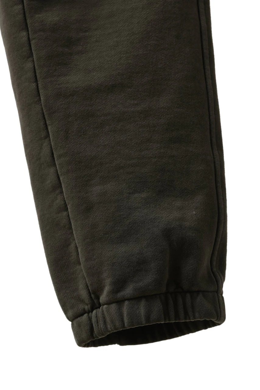 Ten c MULTI POCKET SNAP SWEAT PANTS / GARMENT DYED (DARK OLIVE) - Image 27