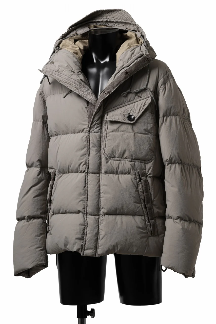 Ten c SURVIVAL DOWN JACKET / GARMENT DYED (ASH GRAY) - Image 15