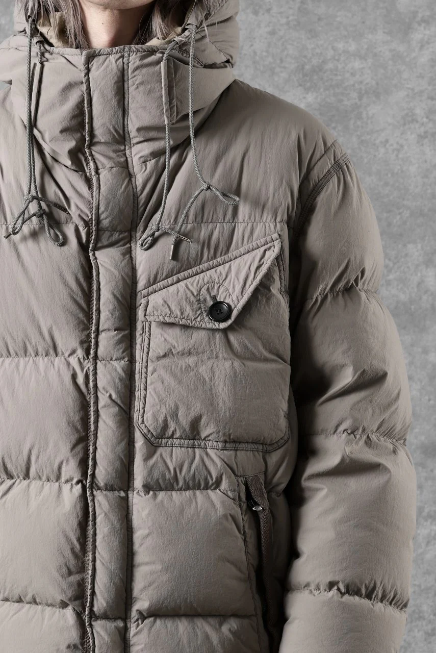 Ten c SURVIVAL DOWN JACKET / GARMENT DYED (ASH GRAY) - Image 39