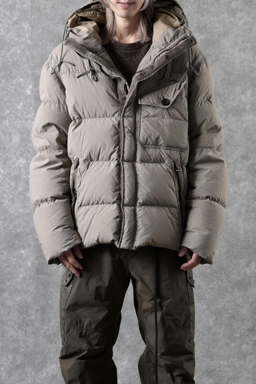 Ten c SURVIVAL DOWN JACKET / GARMENT DYED (ASH GRAY) - Image 4