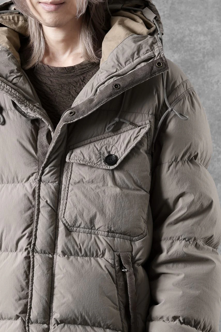 Ten c SURVIVAL DOWN JACKET / GARMENT DYED (ASH GRAY) - Image 41