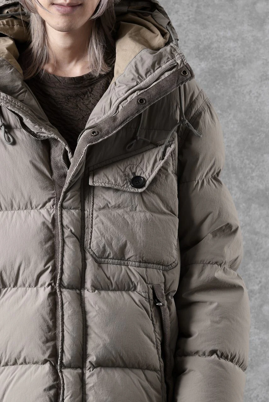Ten c SURVIVAL DOWN JACKET / GARMENT DYED (ASH GRAY) - Image 42