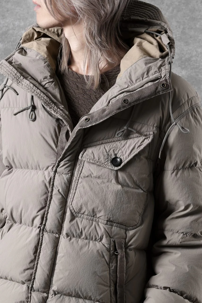 Ten c SURVIVAL DOWN JACKET / GARMENT DYED (ASH GRAY) - Image 43