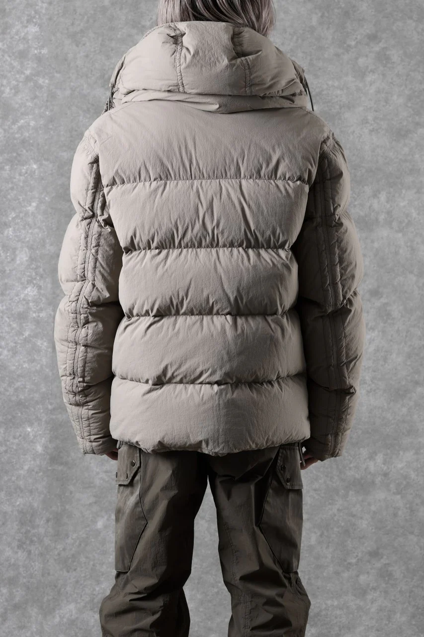 Ten c SURVIVAL DOWN JACKET / GARMENT DYED (ASH GRAY) - Image 9