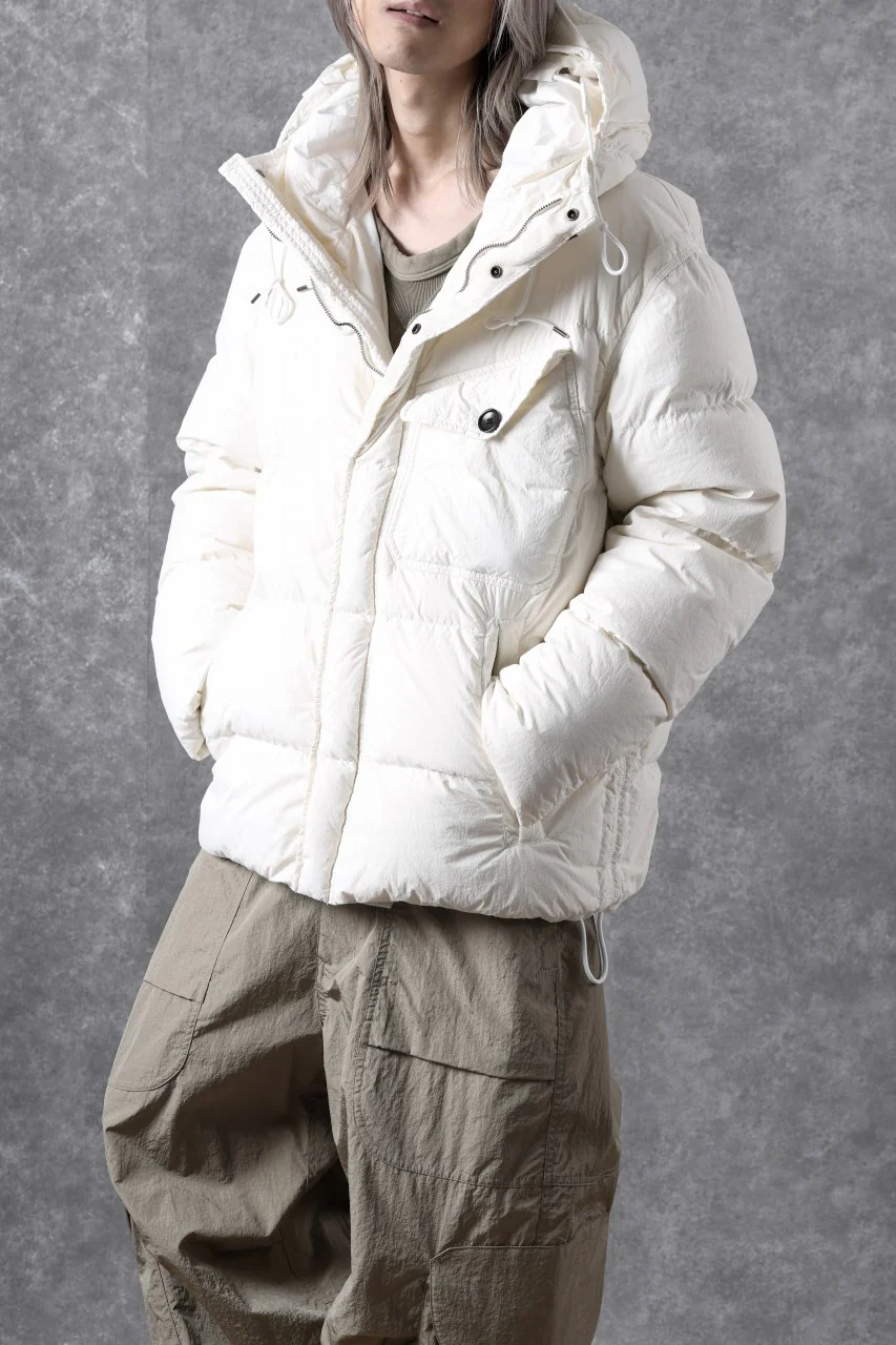 Ten c SURVIVAL DOWN JACKET / GARMENT DYED (WHITE) - Image 10