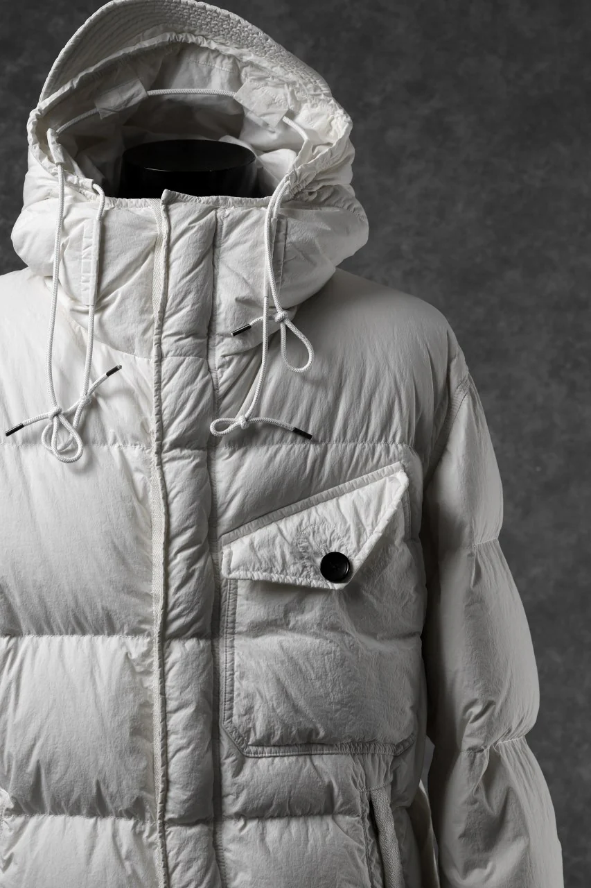Ten c SURVIVAL DOWN JACKET / GARMENT DYED (WHITE) - Image 24