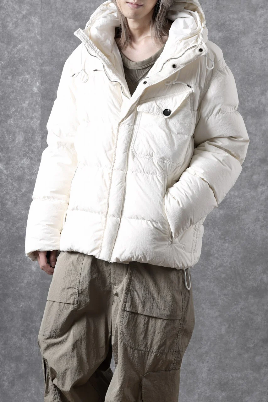 Ten c SURVIVAL DOWN JACKET / GARMENT DYED (WHITE) - Image 9