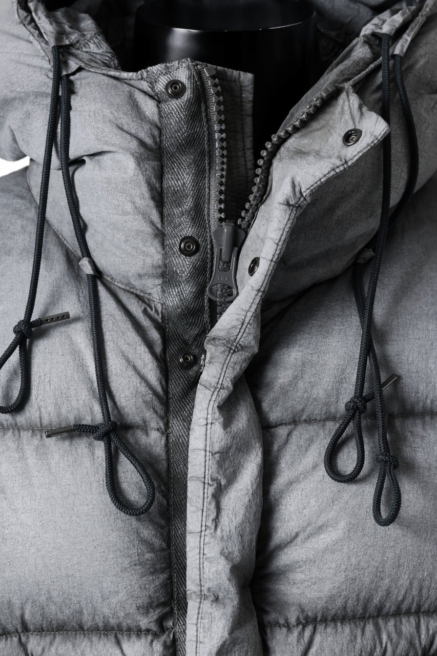 Ten c TEMPEST DOWN JACKET Ⅱ / FROSTED TRANSPARENT POLISHED NYLON (GRAY) - Image 18