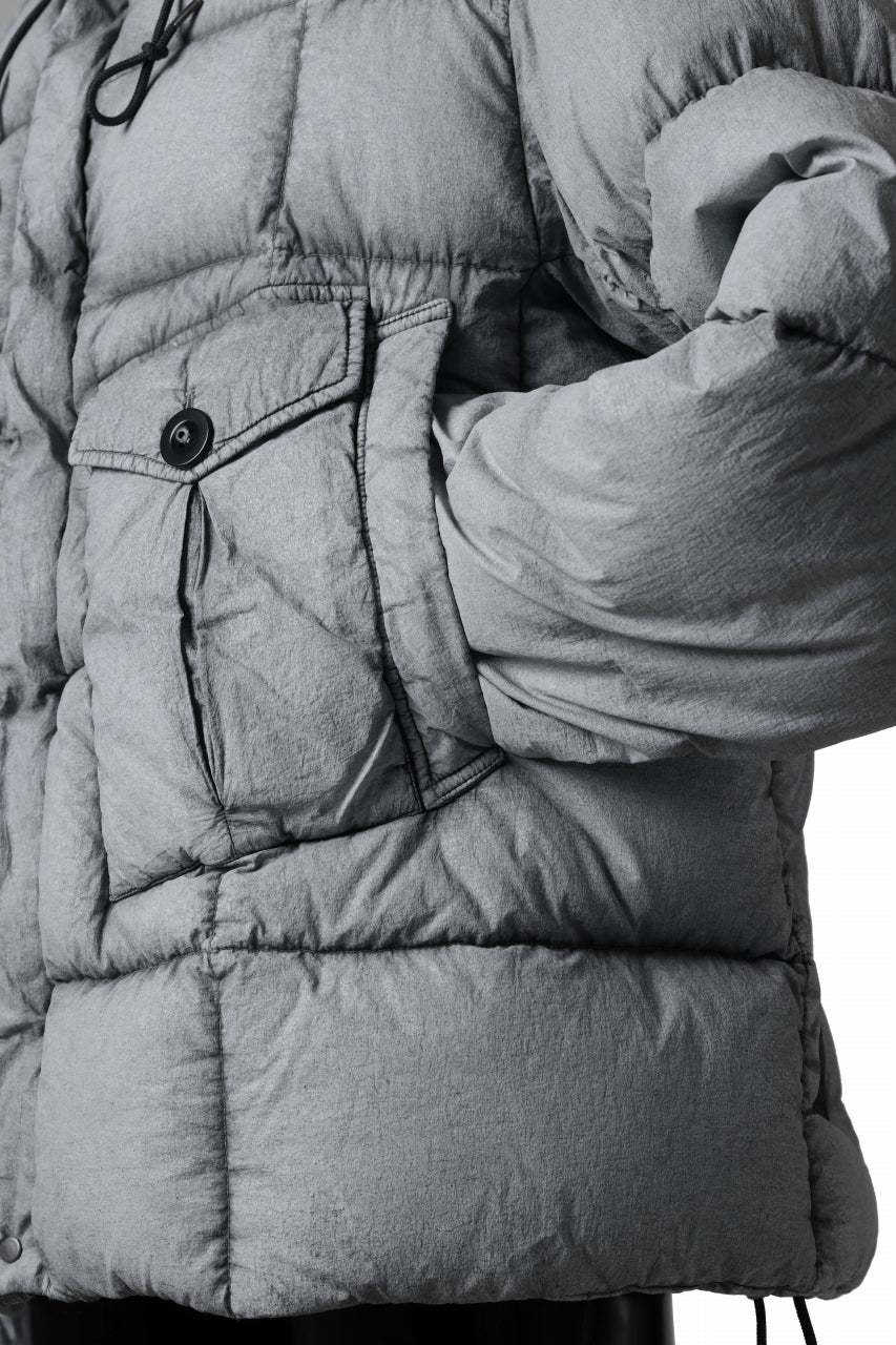 Ten c TEMPEST DOWN JACKET Ⅱ / FROSTED TRANSPARENT POLISHED NYLON (GRAY) - Image 20