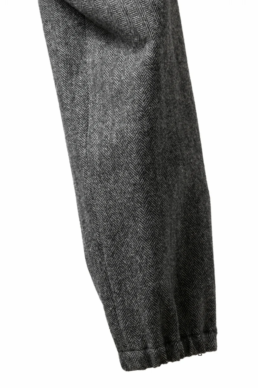 TARO HORIUCHI / th products Claude / Italian military / herringbone tweed (gray) - Image 9