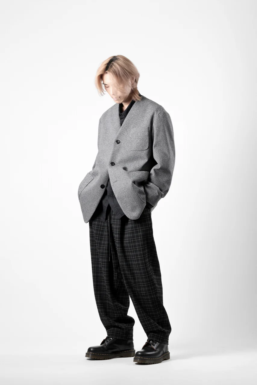 TARO HORIUCHI / th products Collarless Jacket / active setter tweed knit (gray) - Image 35