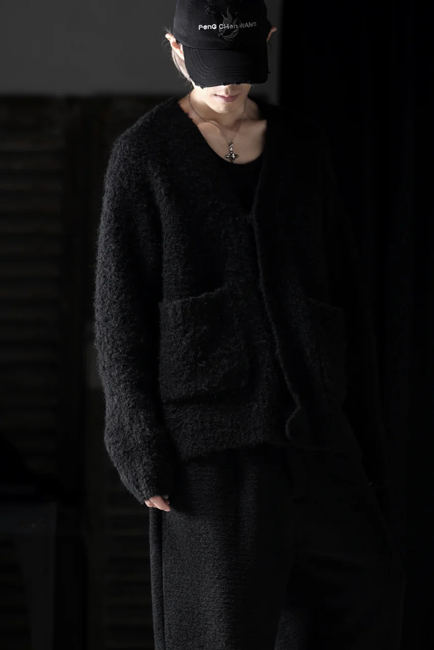 TARO HORIUCHI / th products Inflated Cardigan / 1/4.5 kasuri loop knit (black) - Image 15