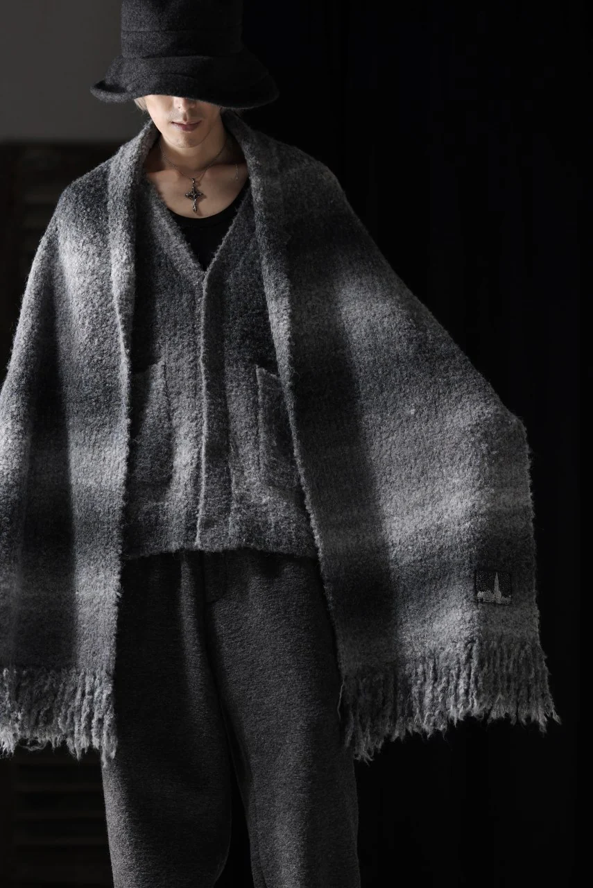 TARO HORIUCHI / th products Inflated Scarf / 1/4.5 kasuri loop knit (mono) - Image 17