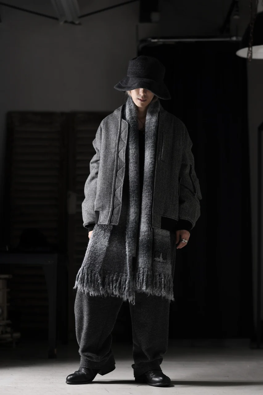 TARO HORIUCHI / th products Inflated Scarf / 1/4.5 kasuri loop knit (mono) - Image 19