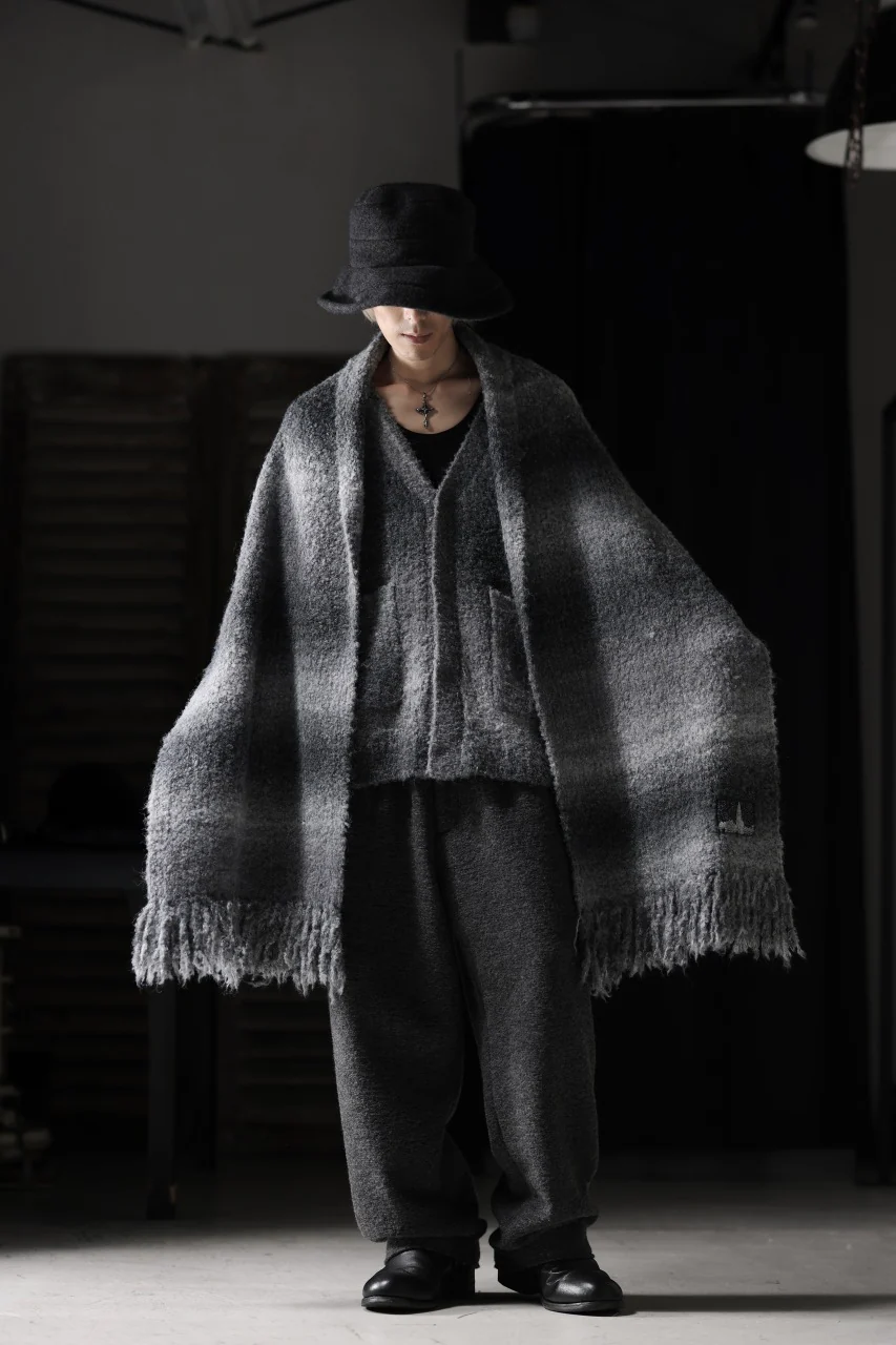 TARO HORIUCHI / th products Inflated Scarf / 1/4.5 kasuri loop knit (mono) - Image 20