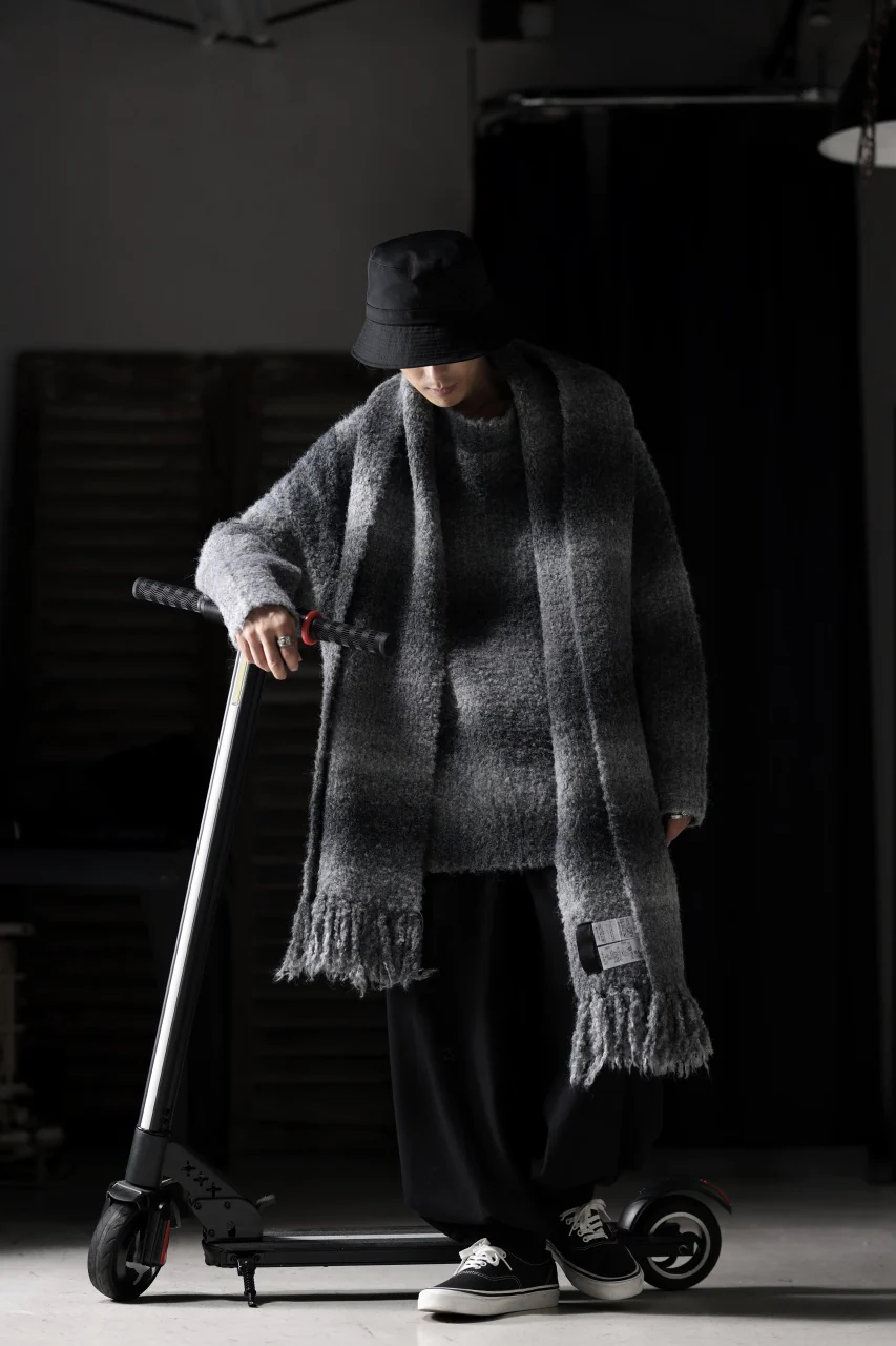 TARO HORIUCHI / th products Inflated Scarf / 1/4.5 kasuri loop knit (mono) - Image 26