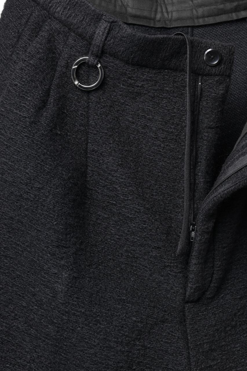 TARO HORIUCHI / th products KAPOOR / Wide Tapered Pants / travel wool premiere (black) - Image 6