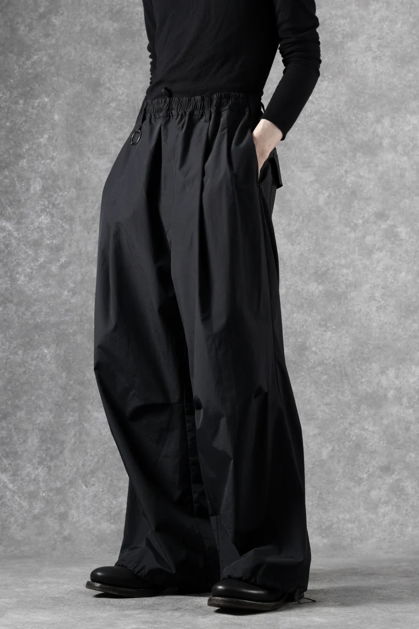TARO HORIUCHI / th products Koons / Baloon Pants / Cotton Nylon Typewriter (black) - Image 2