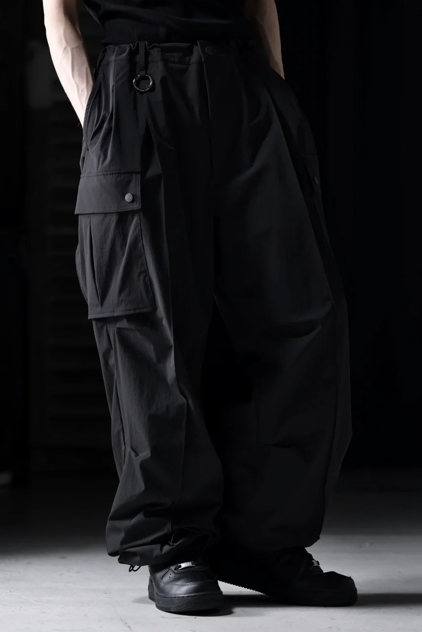 TARO HORIUCHI / th products NERDRUM / Cargo Pants / recycled nylon stretch taffeta (black) - Image 37