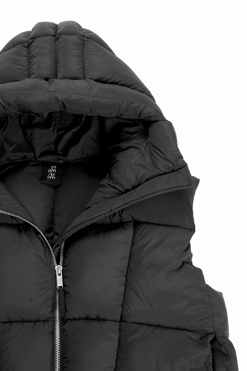 thom/krom BIG HOODIE OVERSIZED VEST / WARM PUFFER (BLACK) - Image 11
