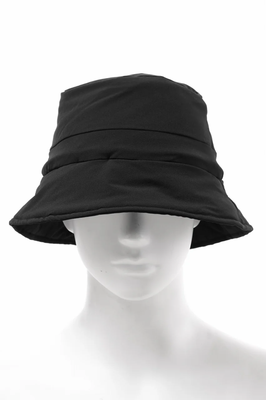 thom/krom BUCKET HAT / ELASTIC NYLON + WARM PADDED (BLACK)