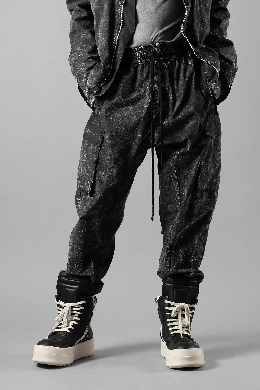 thom/krom CARGO JOGGER TROUSERS / DYED ORGANIC COTTON (BLACK MARBLE) - Image 12