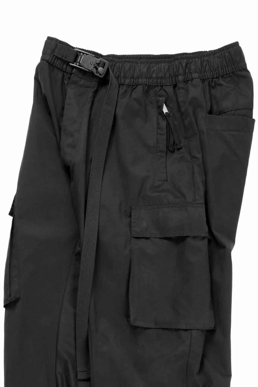 thom/krom CINCH CLOSURE CARGO TROUSERS / PEACHED COTTON MIX (BLACK) - Image 7