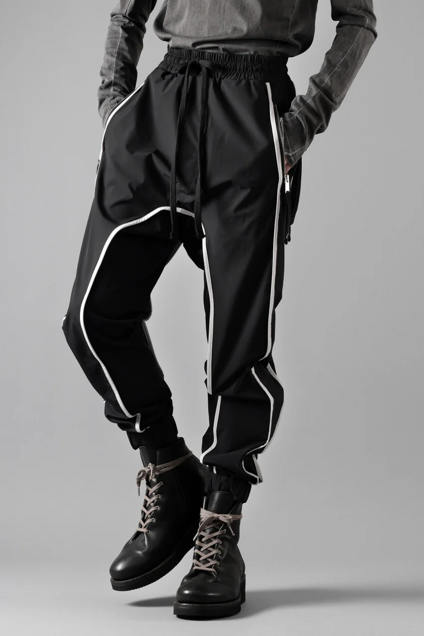 thom/krom DROP CROTCH TROUSERS / ELASTIC NYLON + REFLECTION PIPING (BLACK) - Image 3