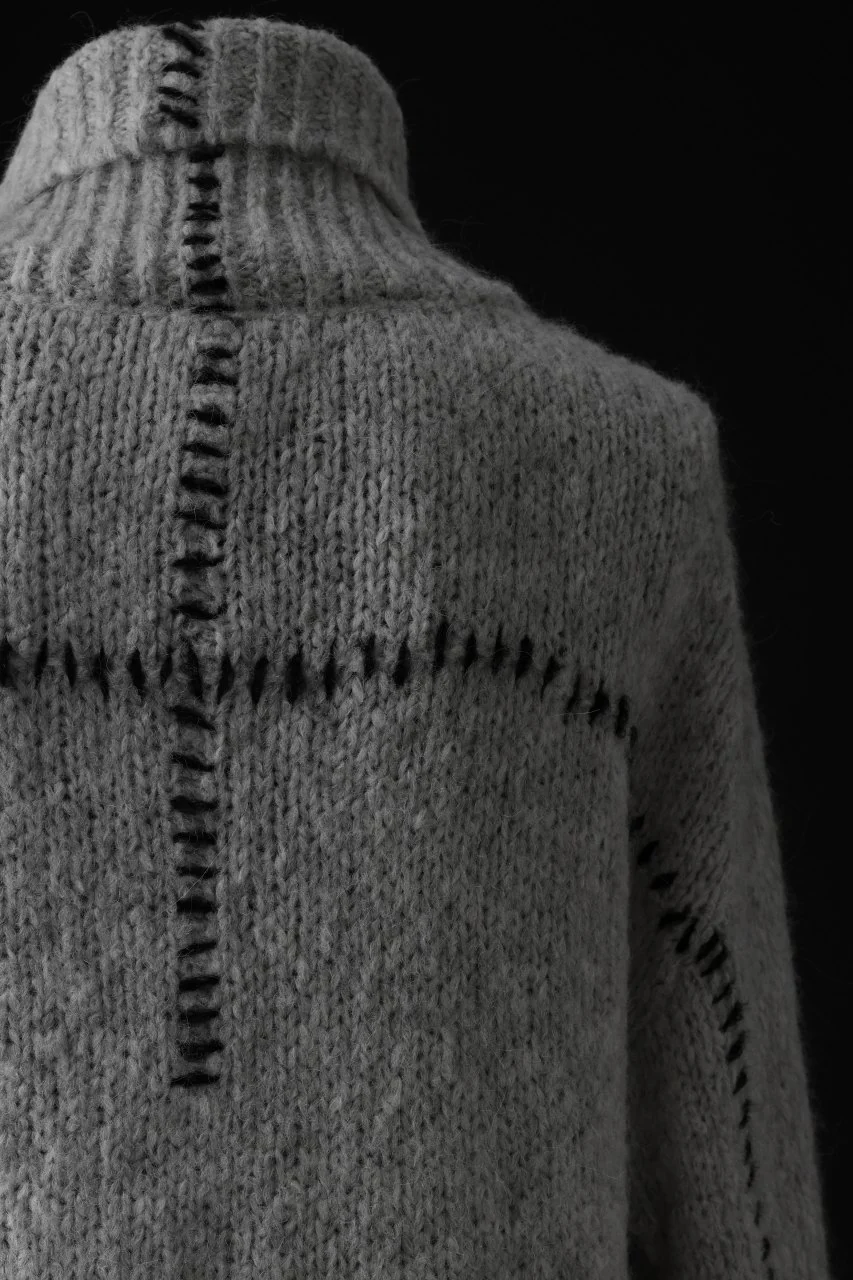 thom/krom HIGH COLLAR KNIT PULLOVER / ALPACA WOOL (LIGHT GREY) - Image 11