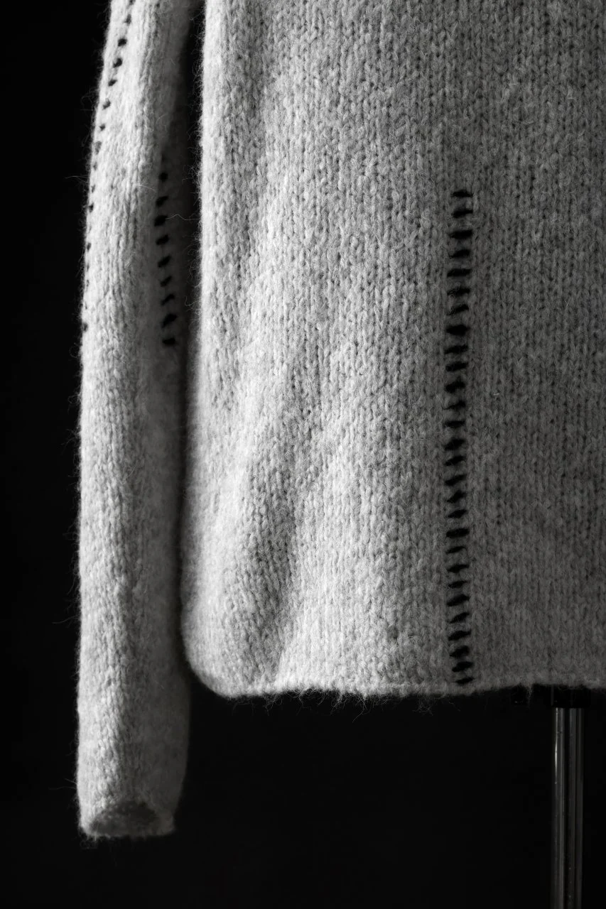 thom/krom HIGH COLLAR KNIT PULLOVER / ALPACA WOOL (LIGHT GREY) - Image 12