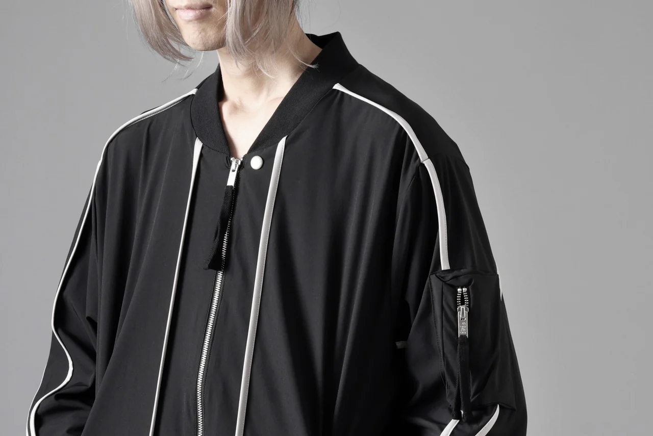 thom/krom MA-1 JACKET / ELASTIC NYLON + REFLECTION PIPING (BLACK) - Image 33