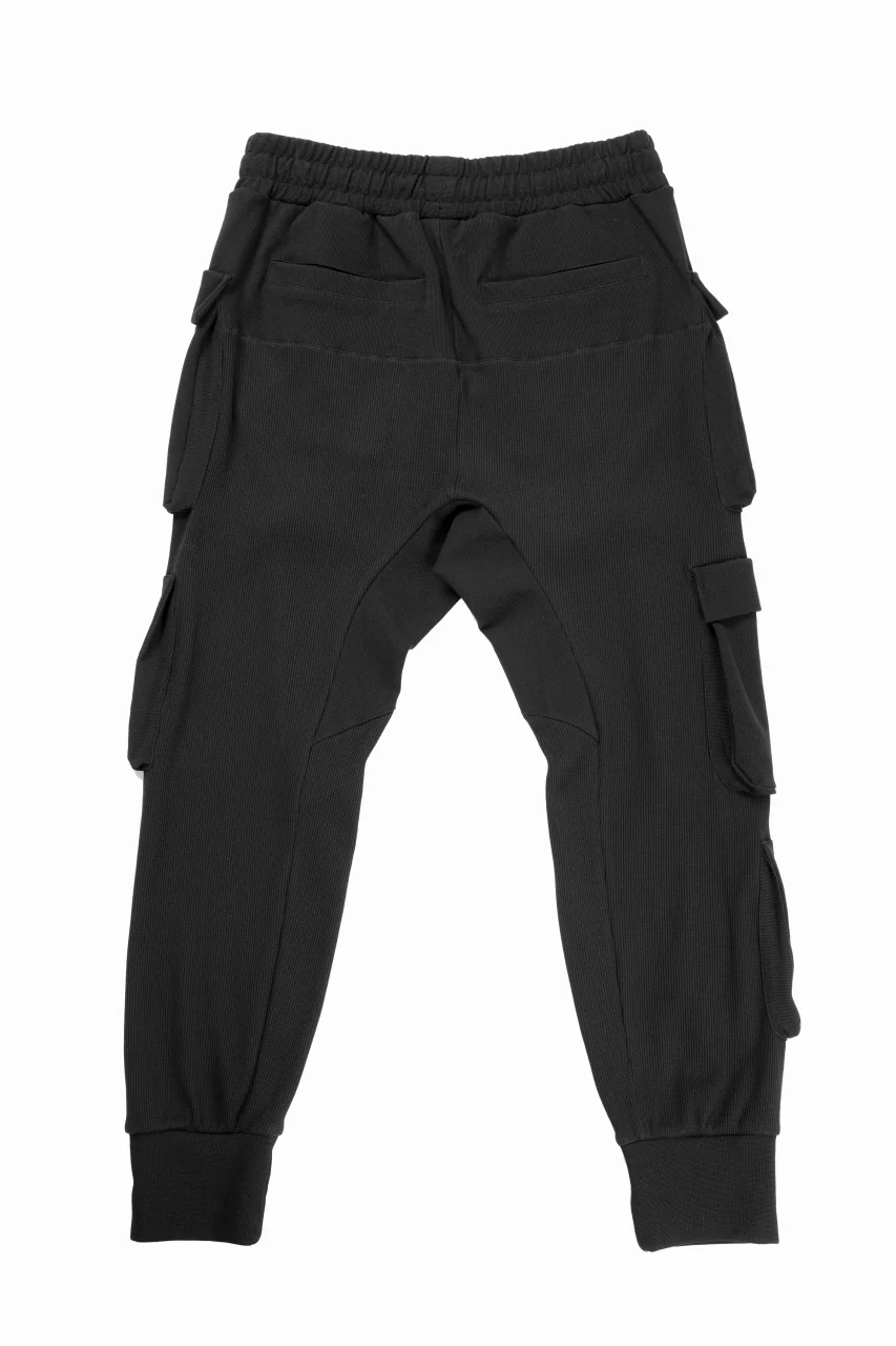 thom/krom MATMIX CARGO TROUSERS / STRUCTURED SOFT JERSEY (BLACK) - Image 2