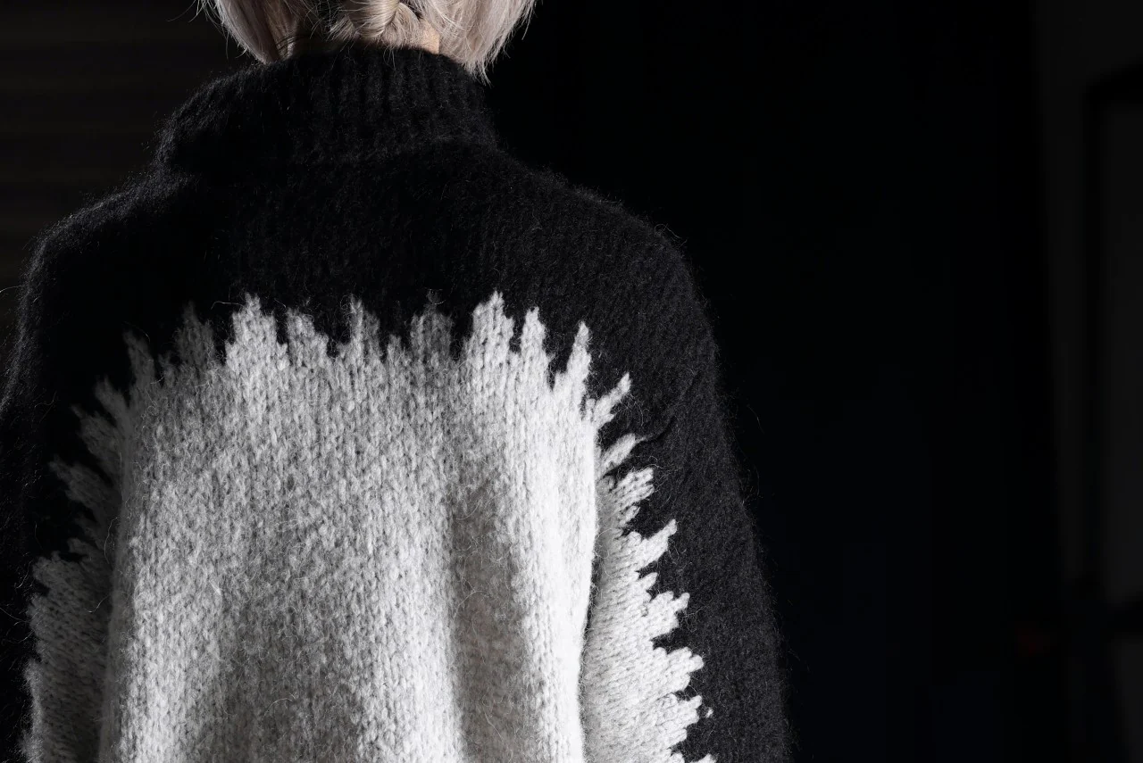 thom/krom MOCK NECK KNIT PULLOVER / ALPACA WOOL (BLACK x GREY) - Image 44
