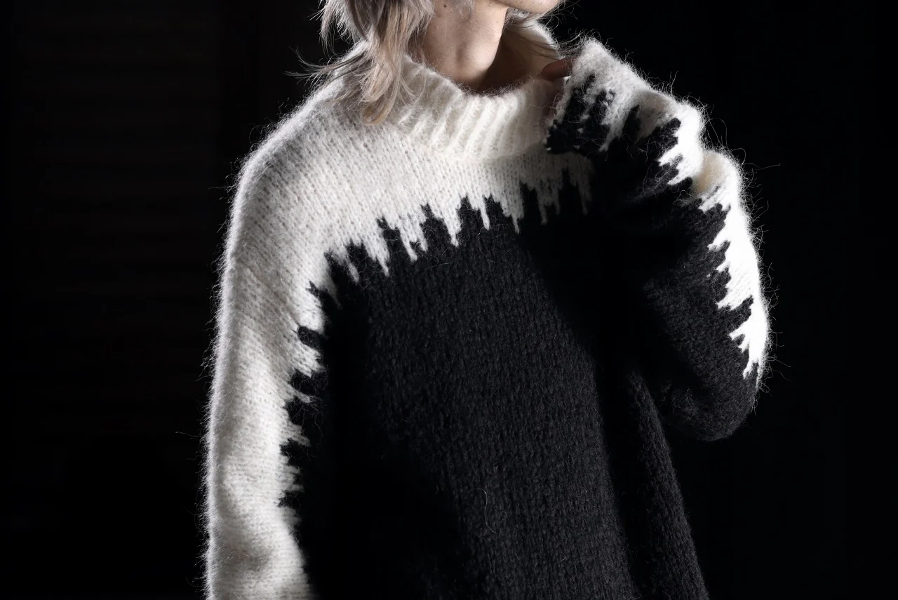 thom/krom MOCK NECK KNIT PULLOVER / ALPACA WOOL (WHITE x BLACK) - Image 46