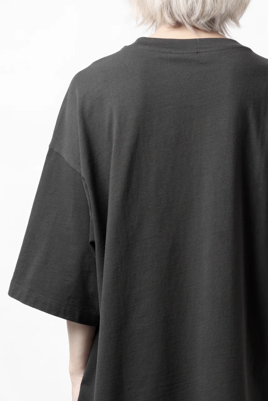 thom/krom OVER SIZED T-SHIRT / ORGANIC COTTON (GRAPHITE) - Image 20