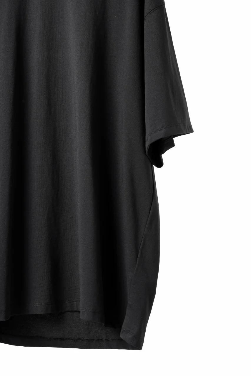 thom/krom OVERSIZED BACK SLASH EMBROIDERY SHORT SLEEVE TEE / COTTON JERSEY (BLACK) - Image 7