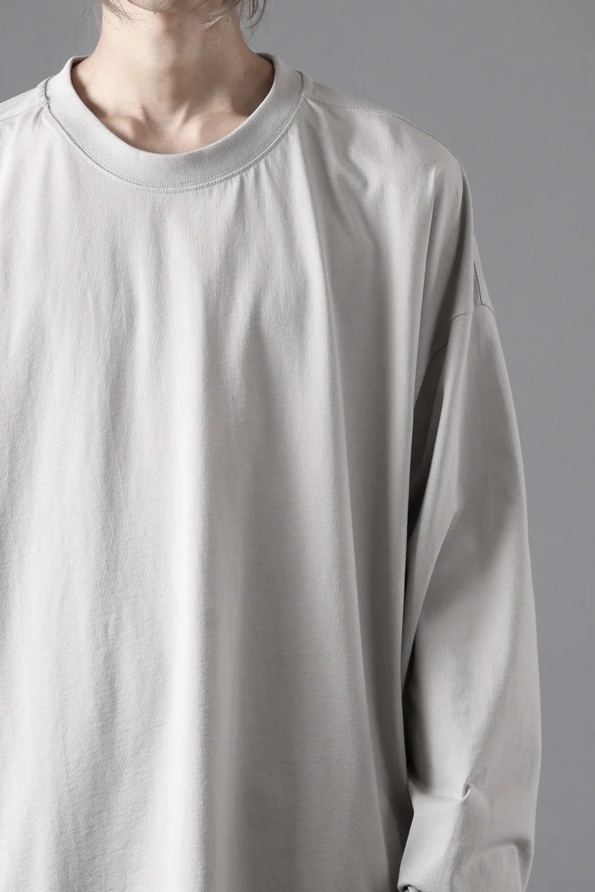 thom/krom OVERSIZED WIDE LONG SLEEVE TEE / COTTON JERSEY (SILVER) - Image 17