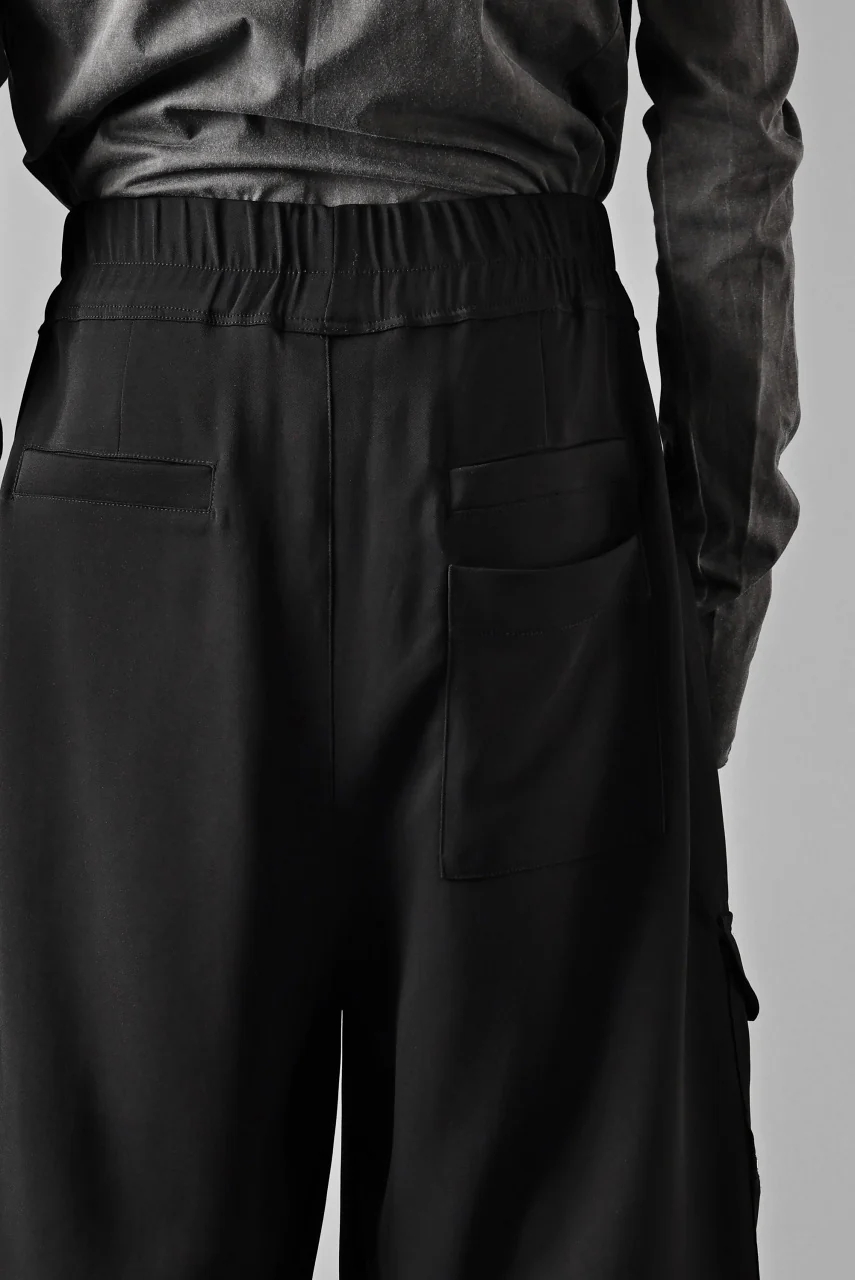 thom/krom RELAXED FIT CARGO TROUSERS / ELASTIC VISCOSE (BLACK) - Image 22