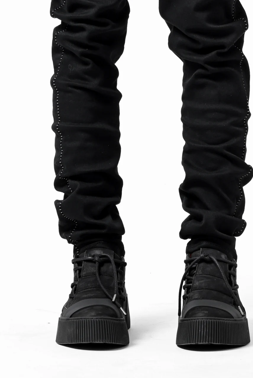 thom/krom SCAR-STITICHING DENIM PANTS / ONEWASH (BLACK) - Image 15